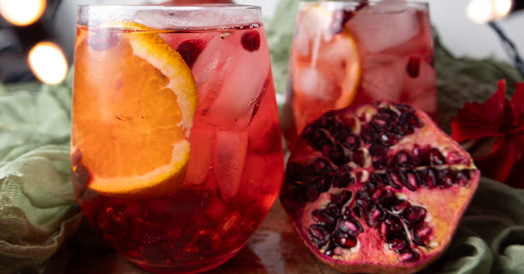 Sparkling Pomegranate Prosecco Punch- Closing